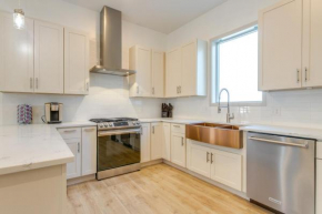 2 Mi to Dtwn Charming Denver Vacation Rental!